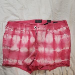 TORRID PINK TIE DYE SHORTS NWT 14